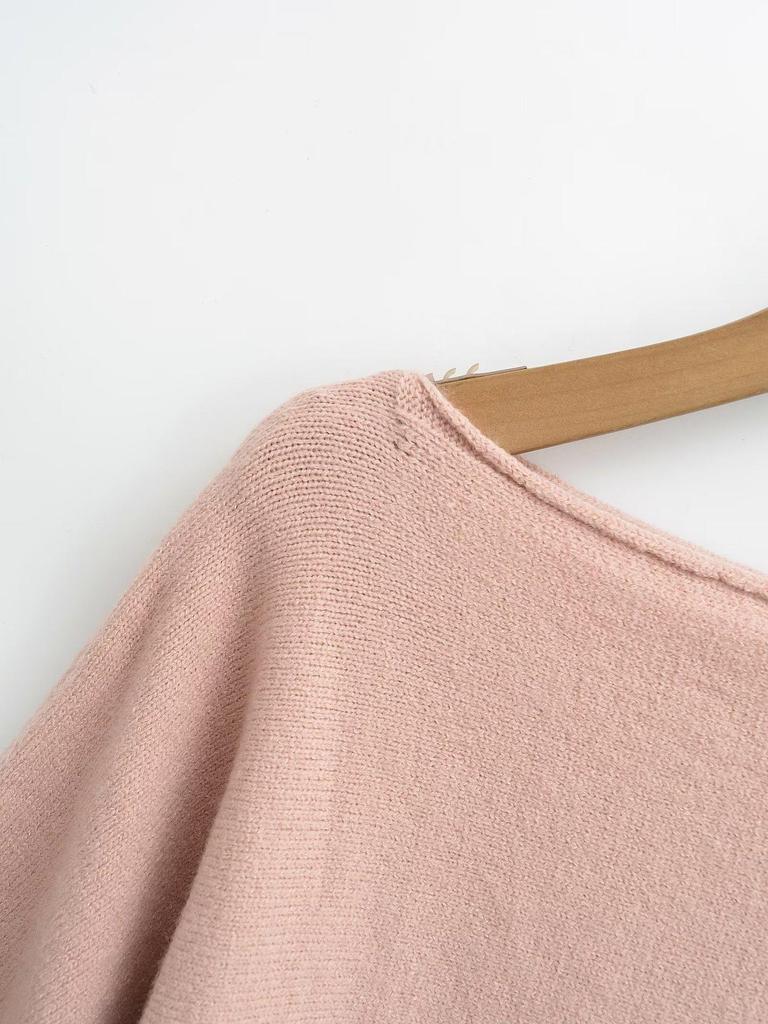 Spring Arrival: European & American Style One-Shoulder Batwing Sleeve Sweater