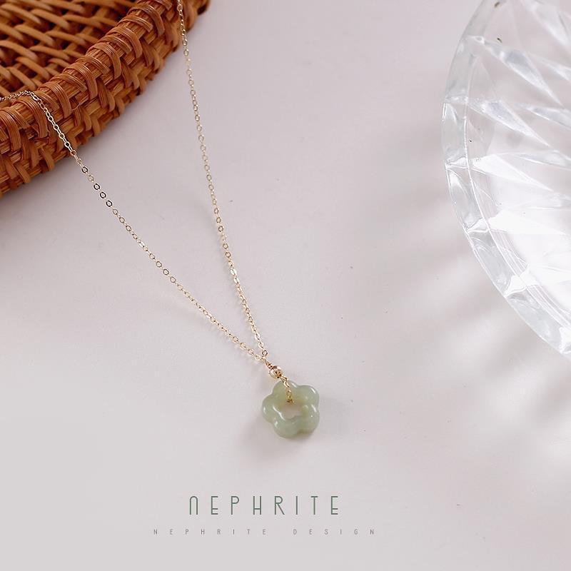 Original Natural Hetian Jade Luxury Necklace Unique designer collarbone necklace as a gift for your girlfriend