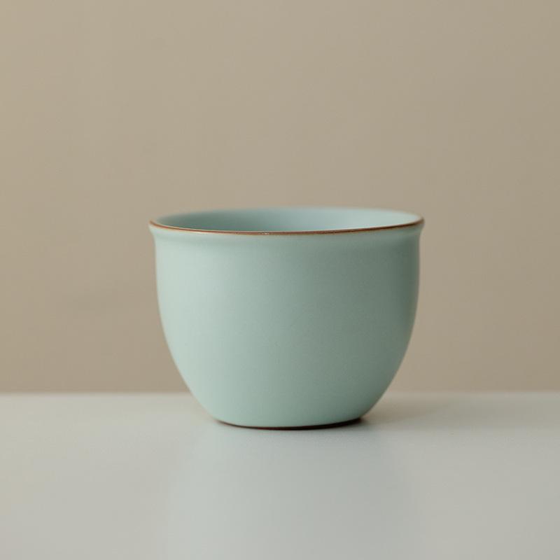 Sky Blue Ru Kiln Ceramic Tea Tasting Cup - High-End Gongfu Style Single Tea Bowl