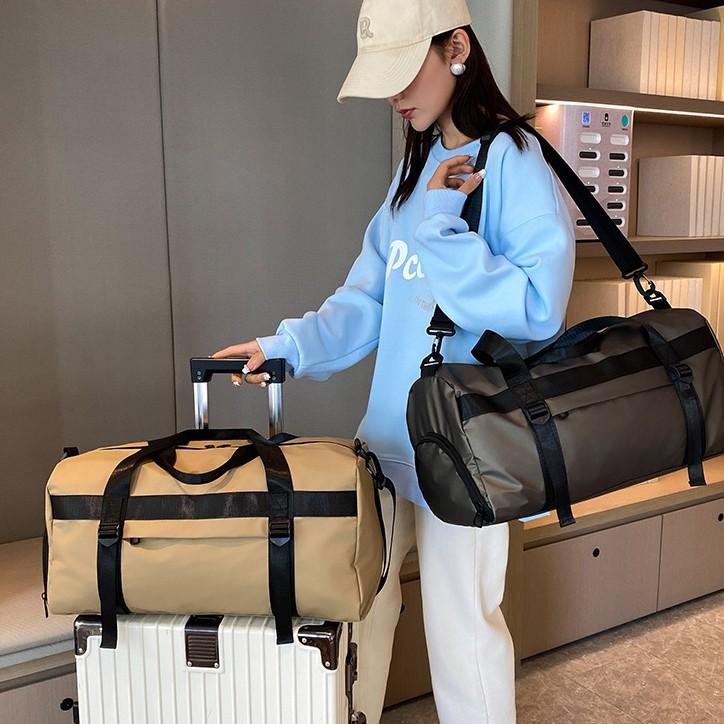 New Oxford Cloth Handbag for Travel, Large Capacity, Durable and Practical Sports and Fitness Bag, Can Hold Yoga Mat and Training Bag