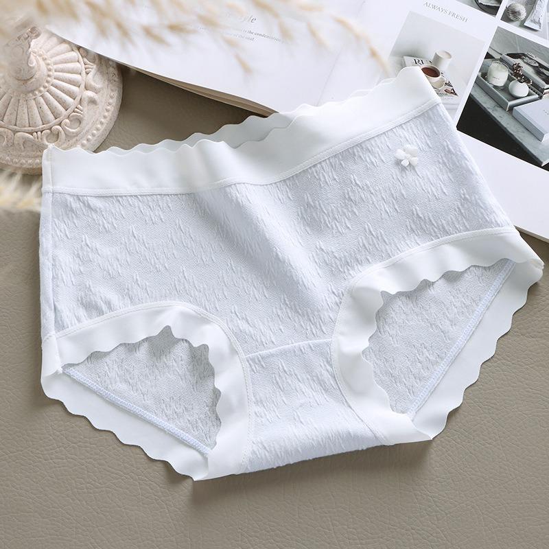 Lingerie Women's Underwear with No Trace Antibacterial Cotton Large Size Hip Hugging Breathable Mid Waist Briefs Triangle Panties