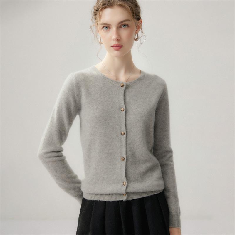Elegant 100% Cashmere Round Neck Long Sleeve Outerwear