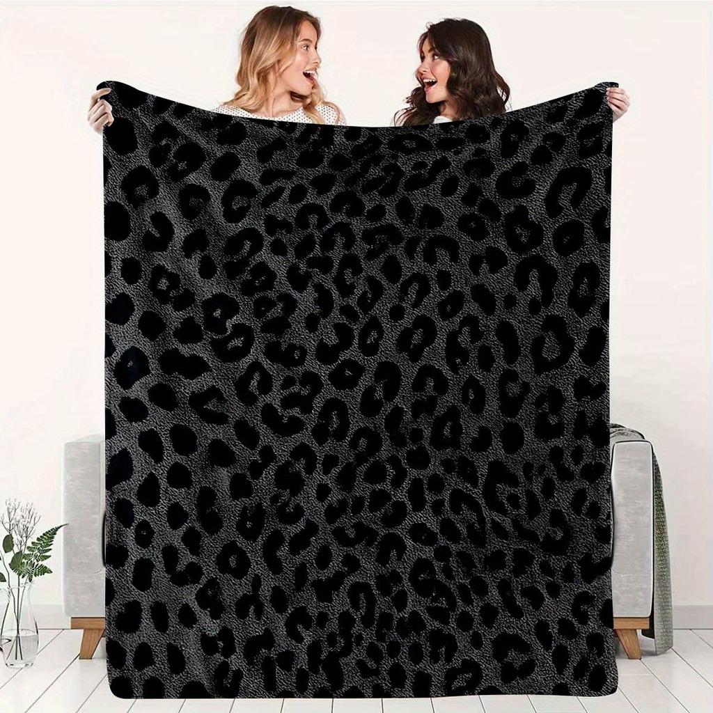 1 Pc Leopard Print Extra Soft Flannel Blanket Is Suitable for Bedrooms Living Rooms Camping Offices Comfortable Christmas Gift