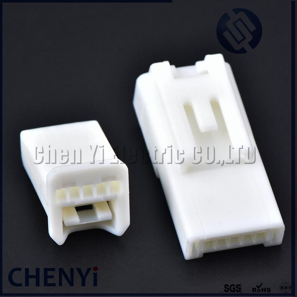 White 5 Pin 0.7mm Female or Male Auto Wiring Unsealed Connector Car Plug 6098-3810 90980-12365 90980-12366