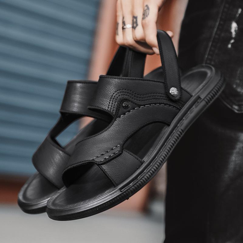 Sandals Men's New Summer Breathable Driving Sports and Leisure Beach Shoes Non-slip and Wear-resistant Lightweight and Comfortable Slippers