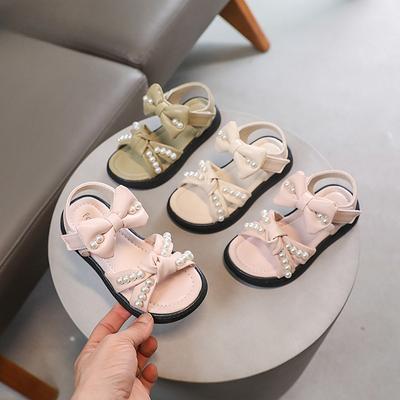 Sandalias de perlas para niñas 2024, dulces sandalias de verano para niños, moda casual, punta abierta, sandalias de princesa versátiles para niños, pajarita elegante