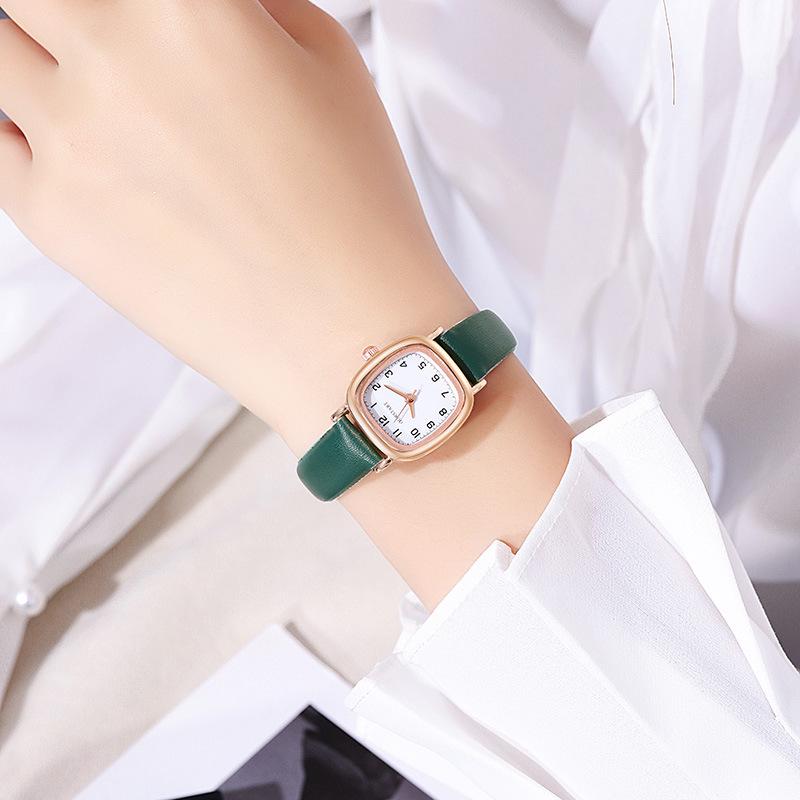 Women's Leather Strap Square Wristwatch - Elegant, Fashionable Quartz Timepiece for Students
