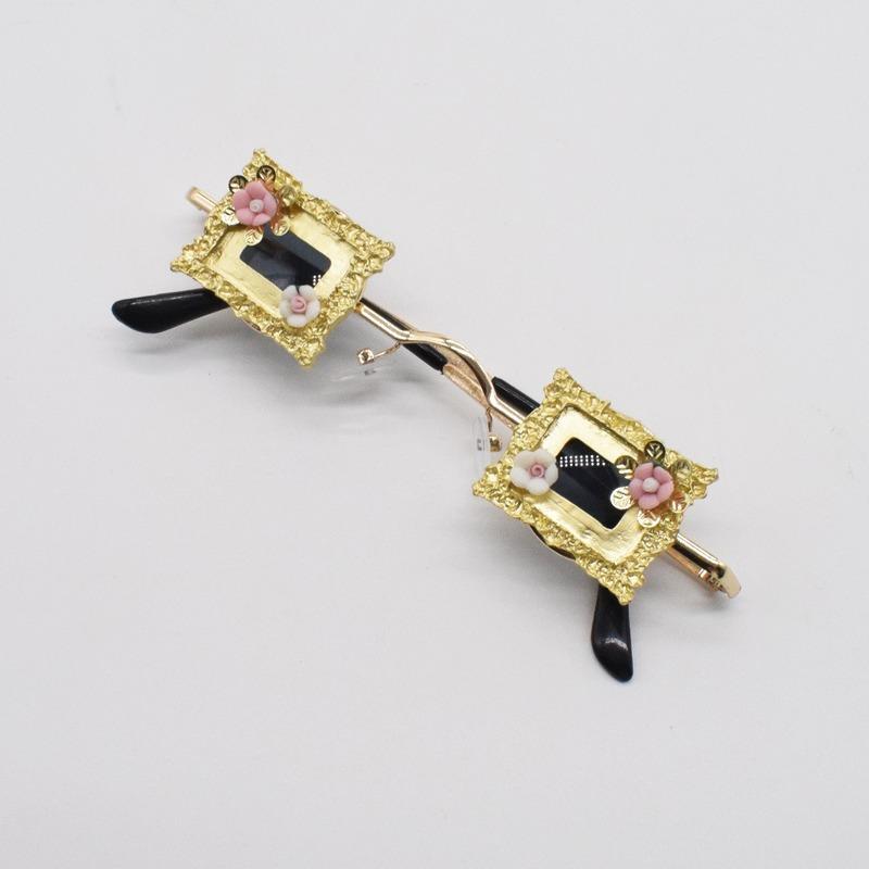 

Стильные солнцезащитные очки в стиле стимпанк для женщин, брендовый стиль, дизайнерские, с роскошными стразами, бриллиантами, винтажные, для солнца, женские очки Gold