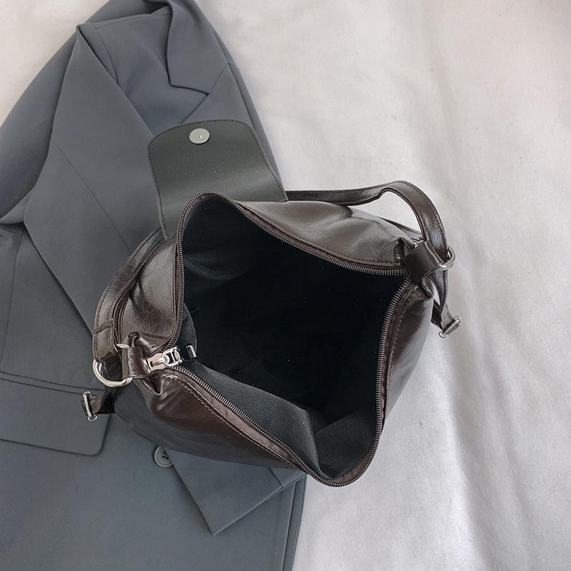 Premium Sense Retro Large-capacity Bag Women's 2025 New Autumn and Winter Commuting Double Shoulder Back Bag Single Shoulder Tote Bag