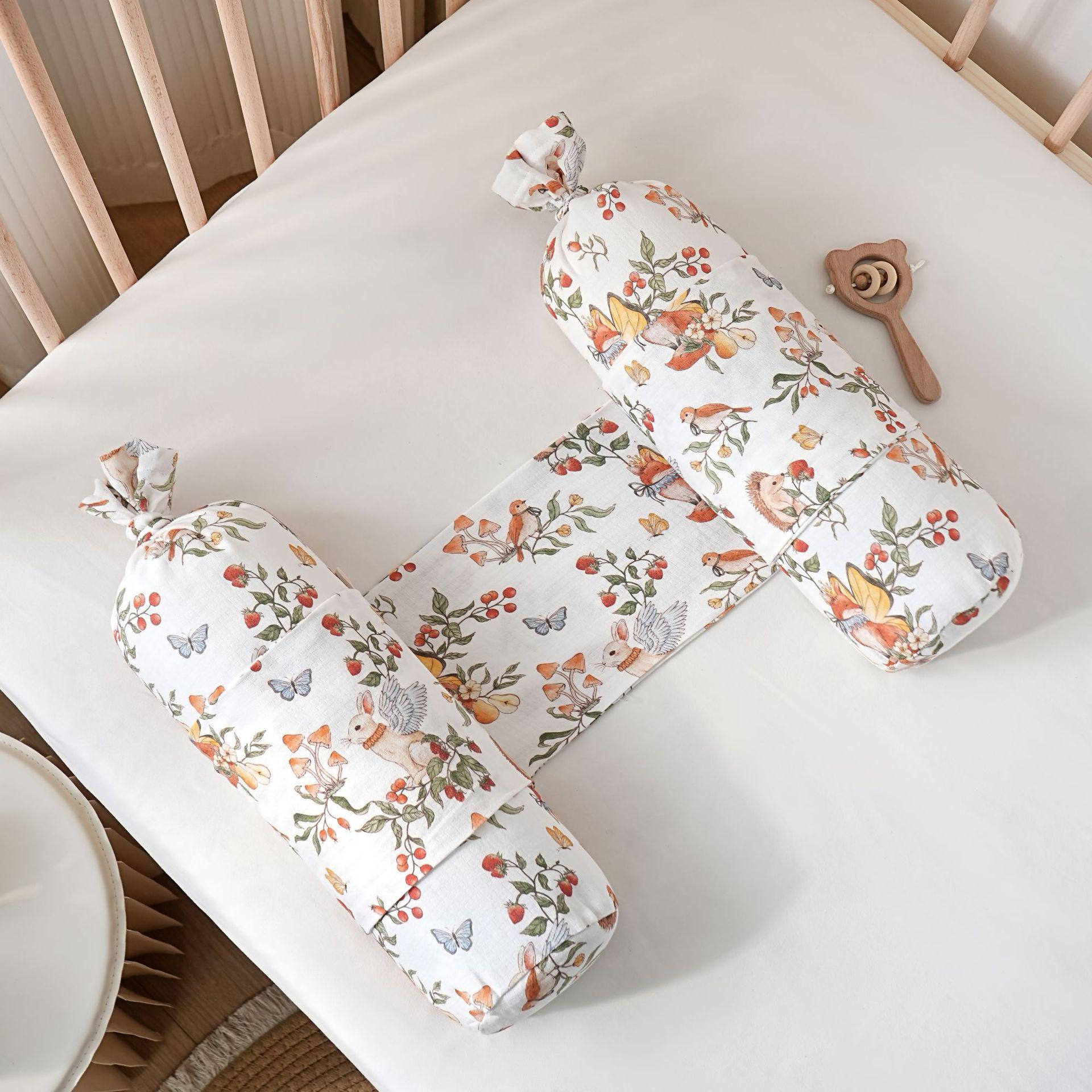 

Strap Candy Newborn Breathable Side Sleeping Anti-Roll Baby Pillow 43.5*10.5 cm