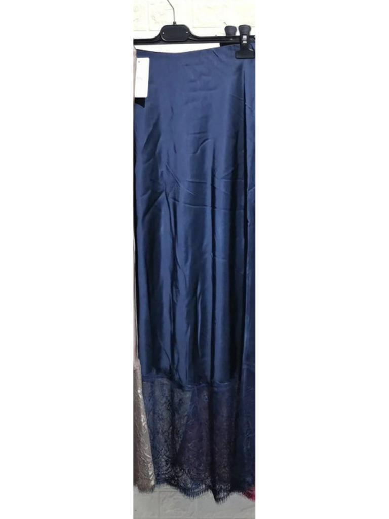 2025 Trendy Women's Lace Patchwork Bodycon Midi Skirt - European & American Style, Solid Color, Slimming & Sexy Design