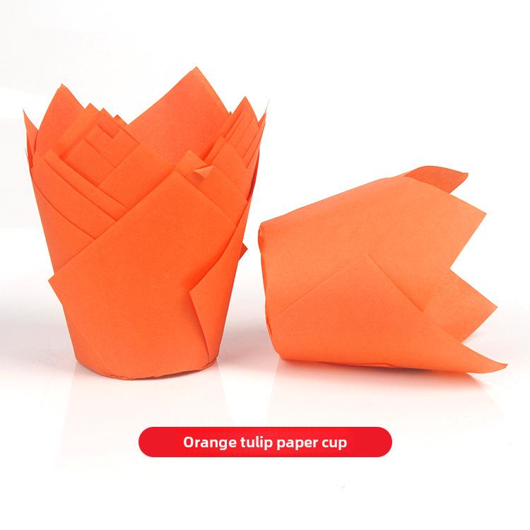 Mehrfarbige Flammen Hochtemperatur Ölfest Tulpenförmige Cupcake-Förmchen