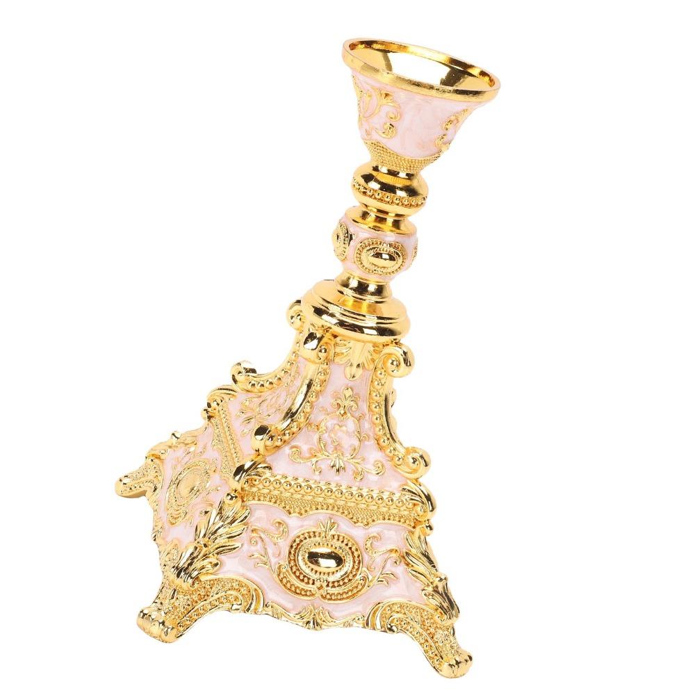 European Style Retro Candle Holder Gold Finish Decorative Candle Holder For Parties