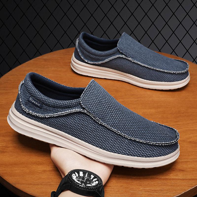 Spring and Autumn Loafers Men's 2025 Casual Shoes Men's Flat-bottomed Sneakers Ultra-light Large Size One-pedal Shoes