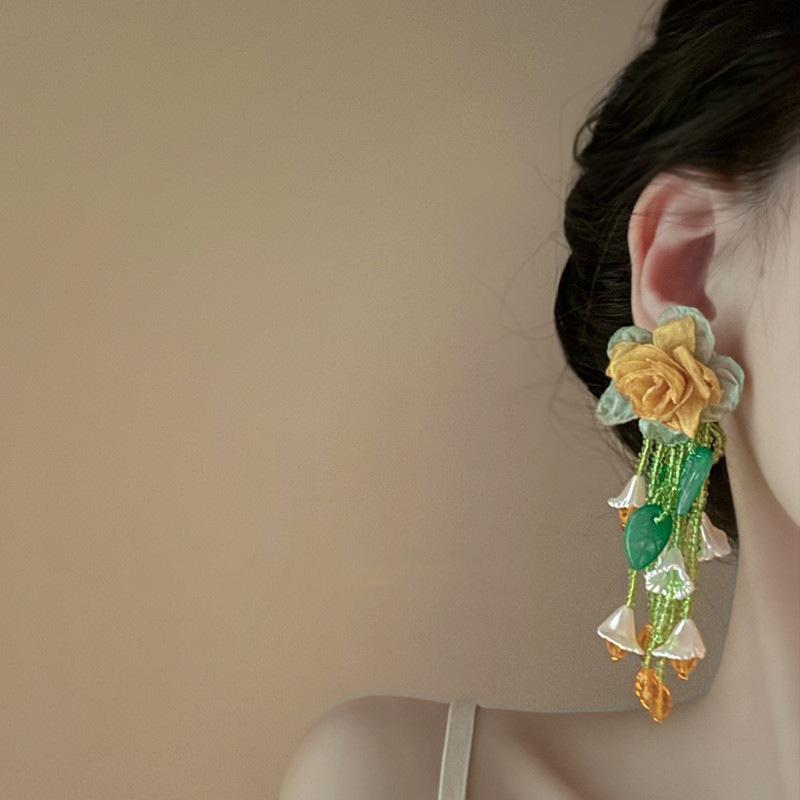 Mesh flower green leaf fringed earrings Mori vacation style Internet celebrity stud earrings earrings small fresh and sweet earrings