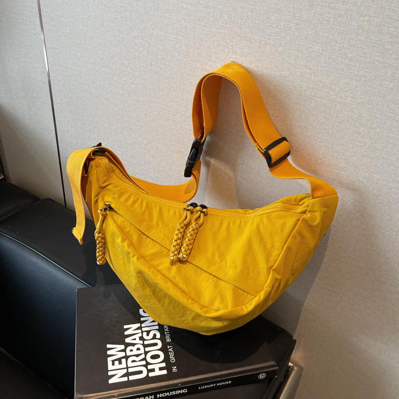 Casual bag women's new fashion shoulder bag large capacity student class commute crossbody dumpling bag