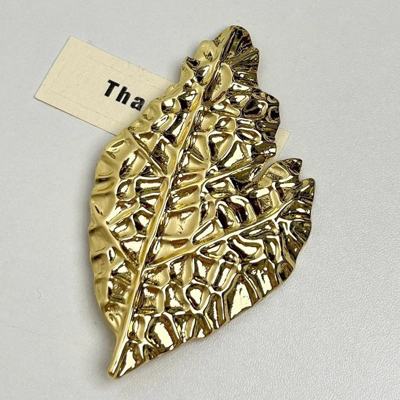 Polished Metal Leaf Texture Brooch High-End And Exquisite Brooch For Women Fashionable Pin Trendy Jewelry Accessory