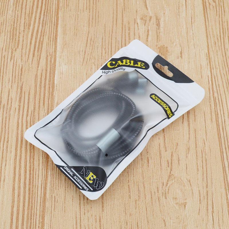 

Кабель для быстрой зарядки с тремя разъемами 120 Вт для устройств Apple, Huawei, Android