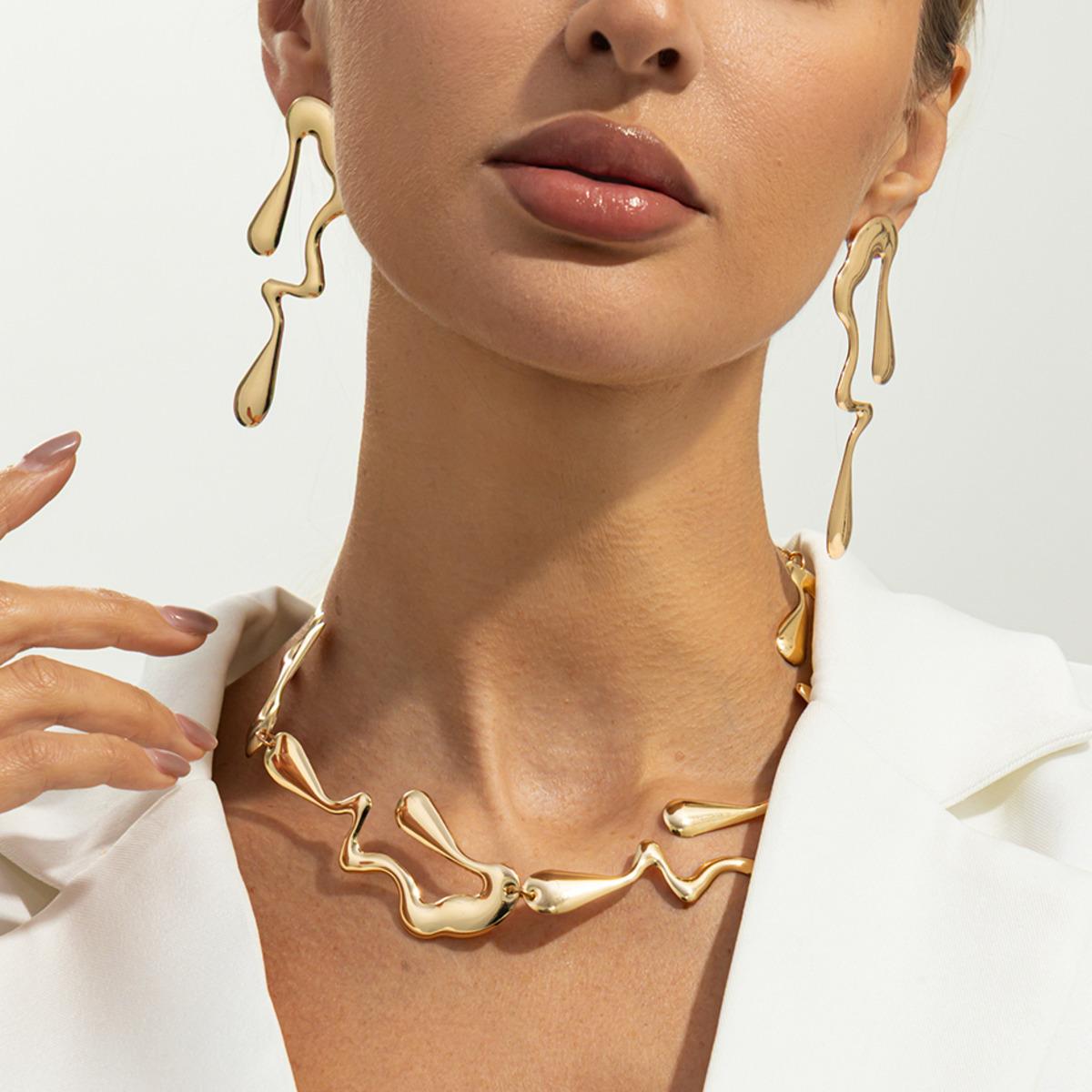 

SHIXIN Elegant Irregular Waterdrop Short Choker Necklace Drop Earrings Jewelry Set for Women Luxury Smooth Metal Clavicle Chain