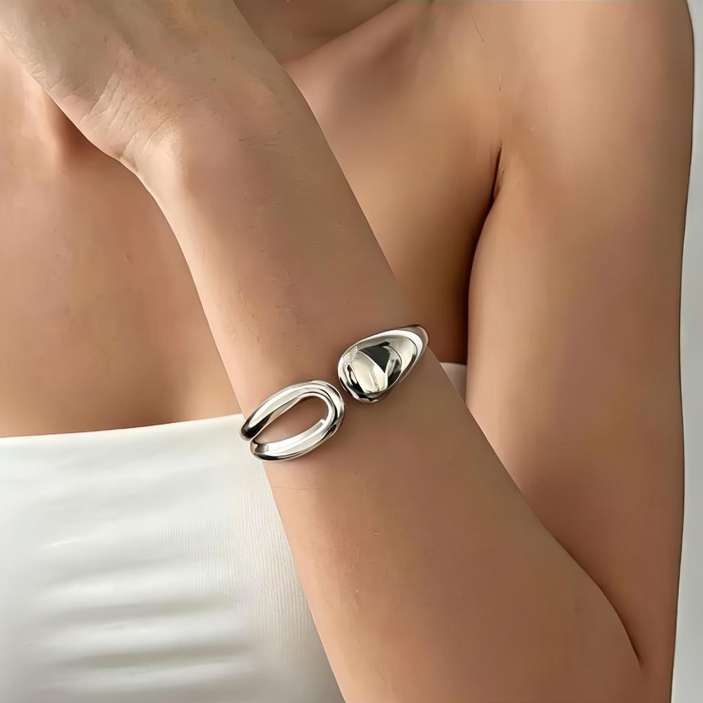 Geometric Gold Wide Face Minimalist Punk Bangle for Women