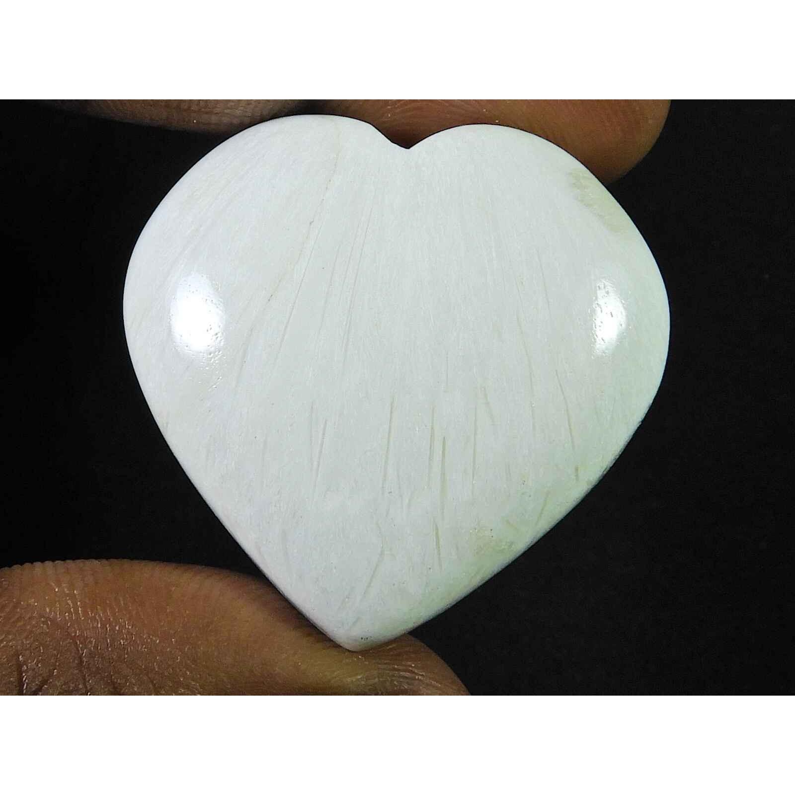 

70Cts. 100% Natural Scolecite Designer Heart Crytsal Loose Gemstone 34X34MM SK-1851
