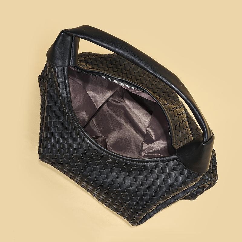 High-end Tote Bag - Ideal for Commuting and Versatile Shoulder Bag - Retro Underarm Bag