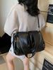 2023 Spring Retro Large Capacity Crossbody Tote for Women