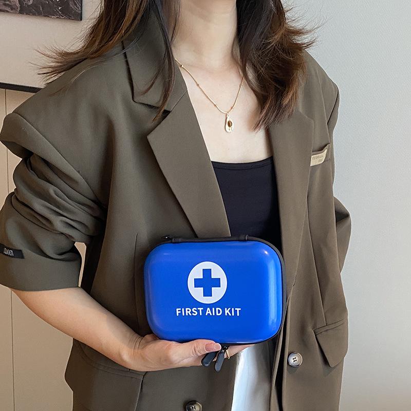 Compact PU First Aid Kit for Car and Outdoor Use