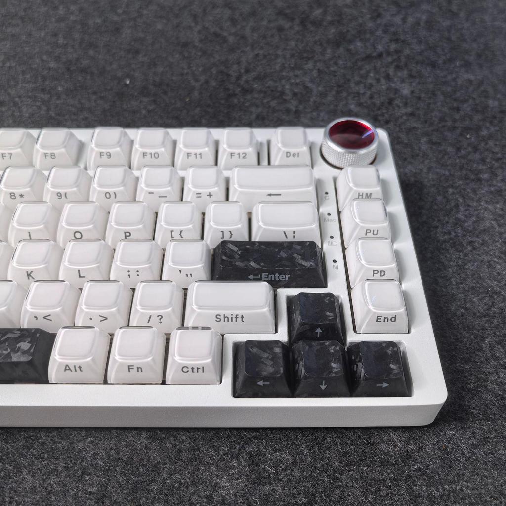 Personalized Carbon Fiber Keycaps for Wooting Mechanical Keyboards