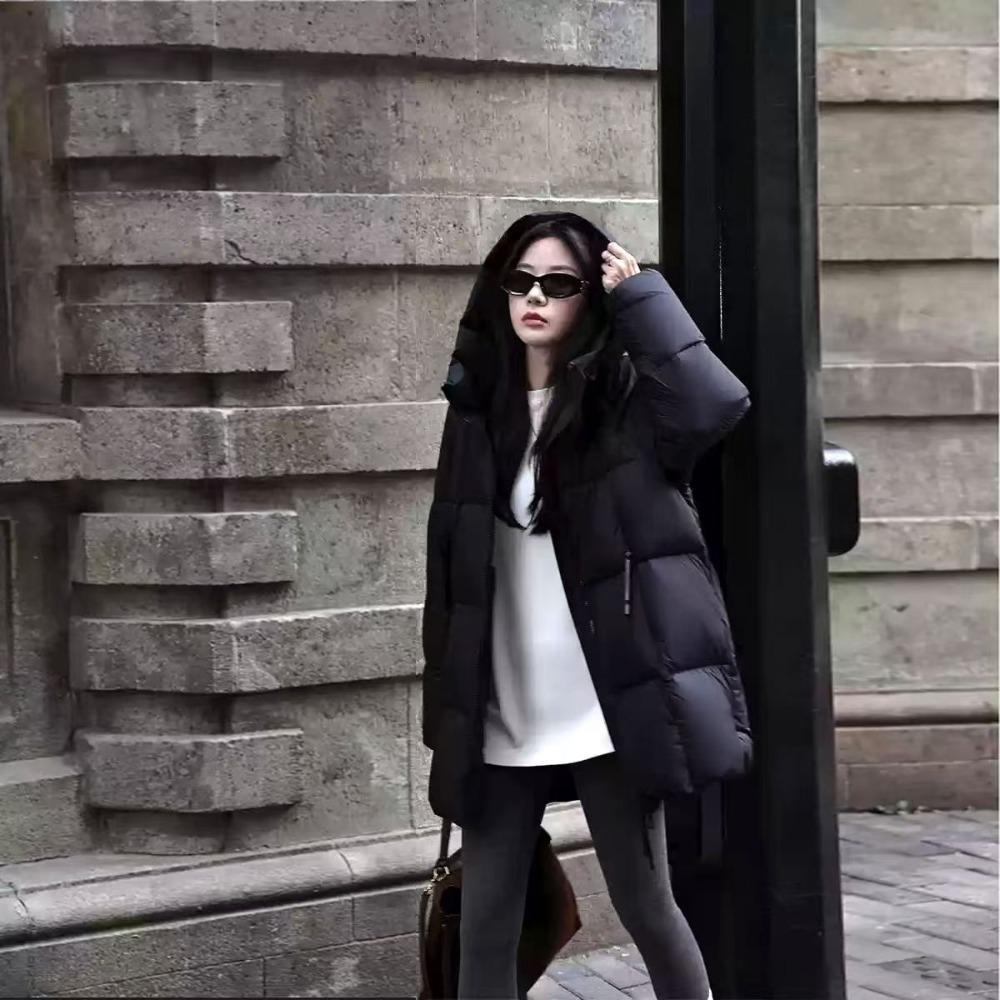 

Solid color autumn and winter warm three-dimensional down cotton-padded jacket hooded short small bread-padded jacket L чорний