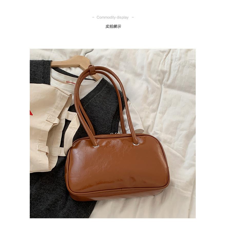 IELGY Niche Underarm Small Square Bag Retro Shoulder Simple Handbag
