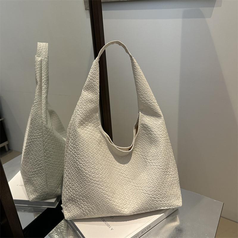 Chic Minimalist Pu Tote Bag For Autumn Fashion Large Capacity Stylish Shoulder Bag