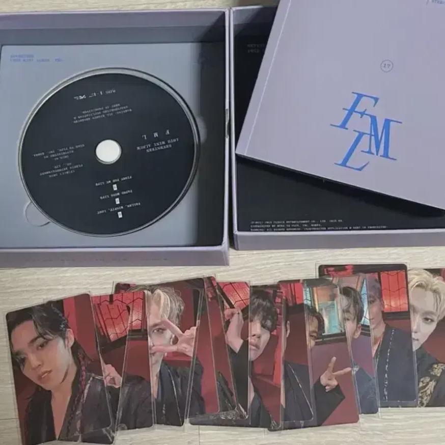 

Seventeen Fml Делюкс Альбом