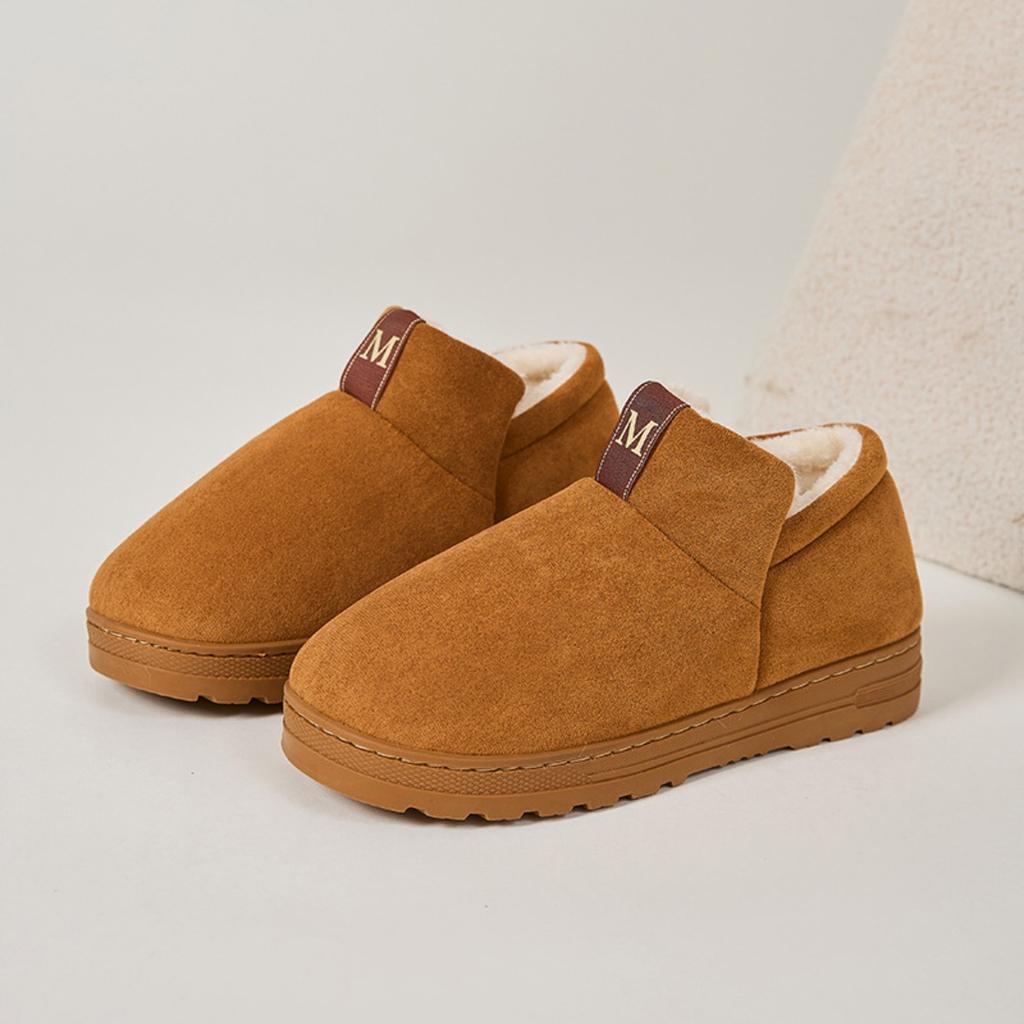 Anti Slip and Plush Thick Outer Snow Boots, Autumn and Winter Thick Soled, Fashionable and Casual Cotton Shoes for Home Use