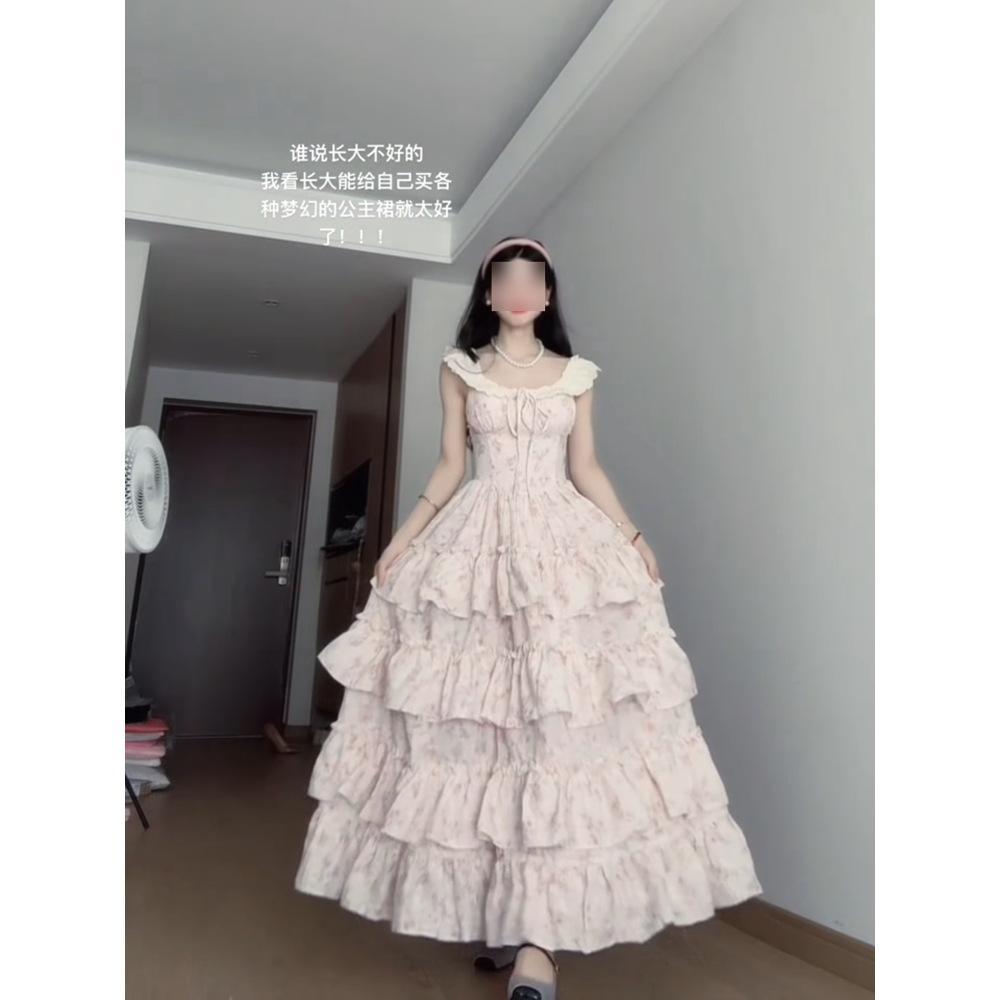 

Платье с цветочным принтом и маленькими рукавами-крылышками уникальное, красивое, милое, с пышной талией А-силуэта, летнее M- (recommended 90-50 kg) розовый