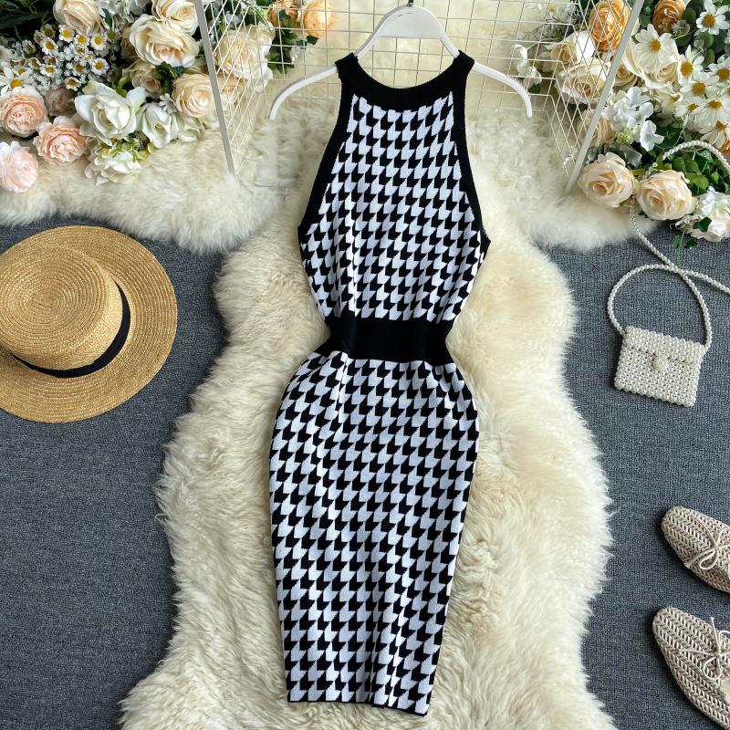 Herfst Lente Sexy Vrouwen Enkele Knop Mouwloos Gebreide Jurk Vestidos Halter Houndstooth Breisel Mini Jurk