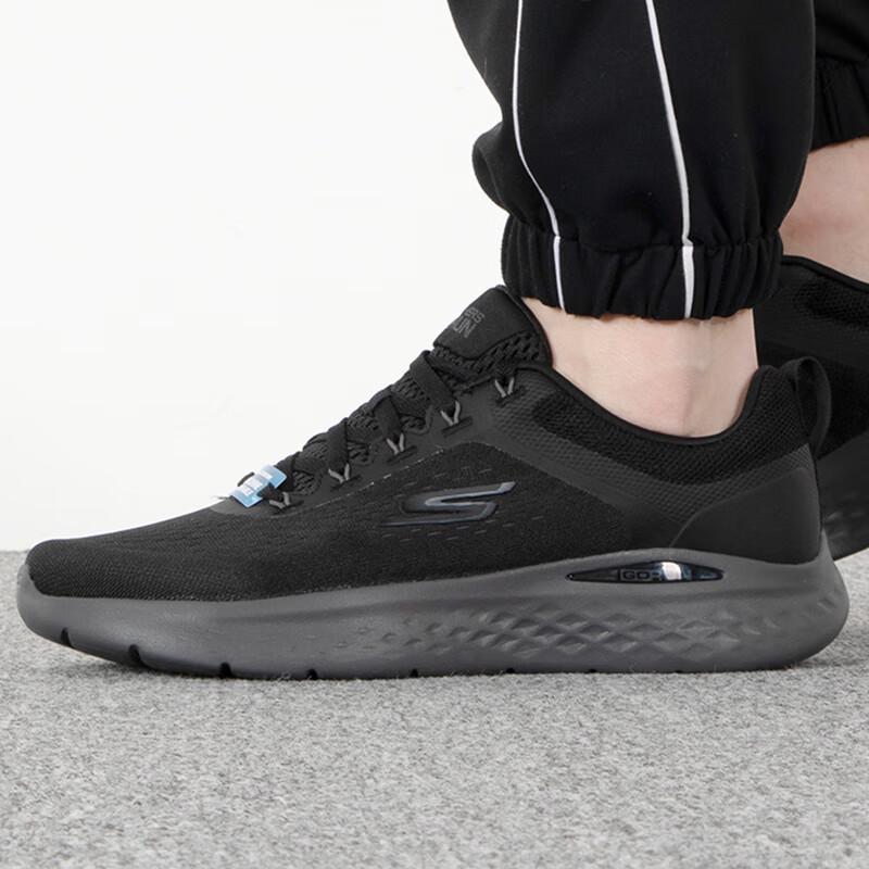 Skechers Men s All-Season Running Shoes US 9