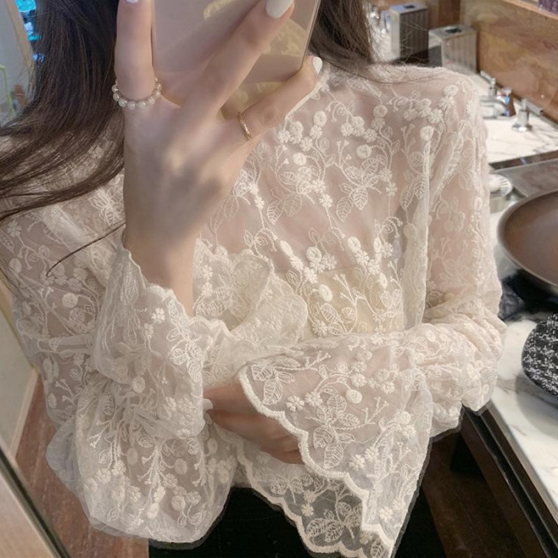 Plus Size Women's Lace Inner Shirt: Elegant Long Sleeve Mesh Top for Autumn/Winter