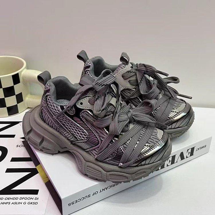 Children's shoes lightweight girls' dad shoes new 2025 spring and autumn middle-aged children's shoes black soft-soled boys' sports shoes