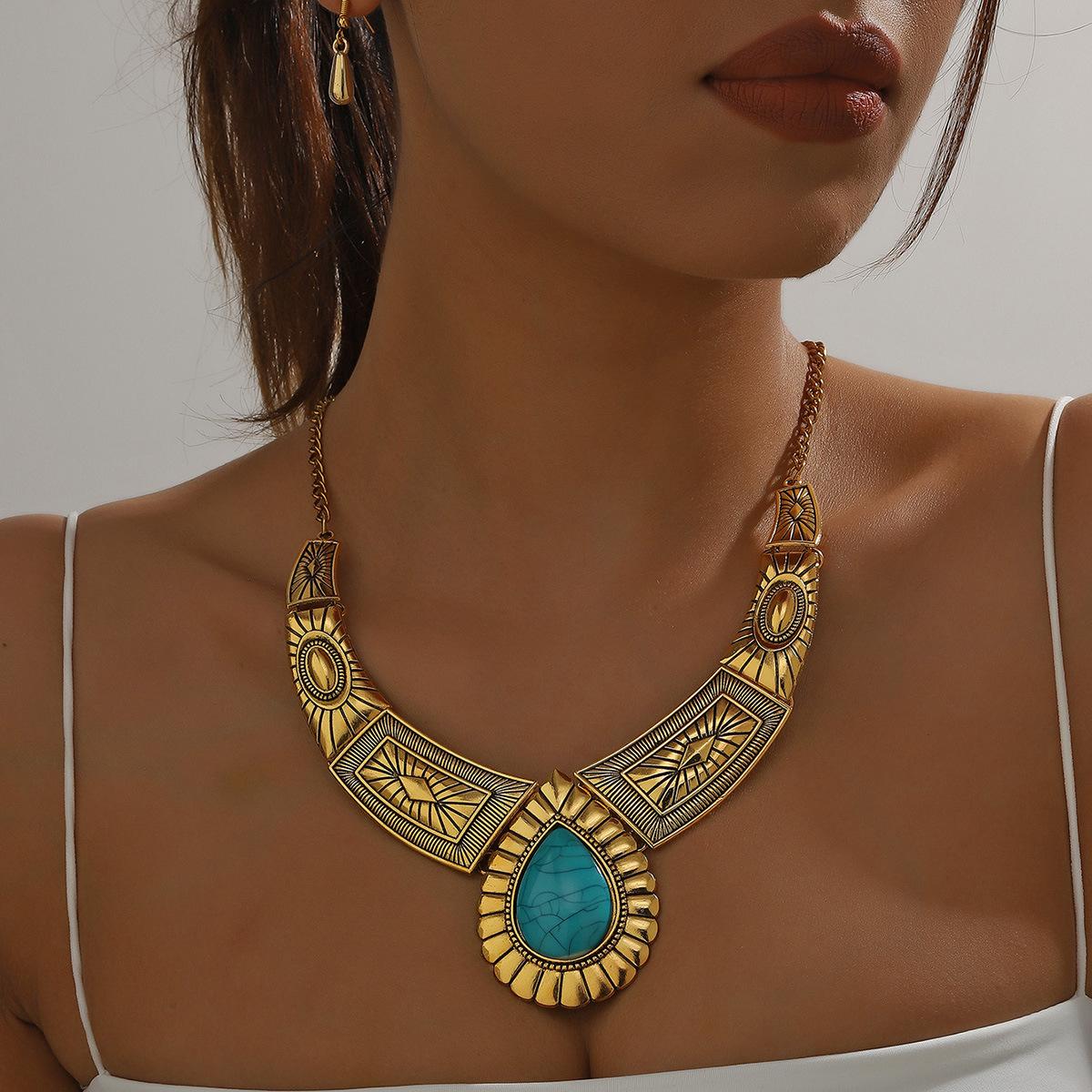 

Модное ожерелье для женских украшений золотой