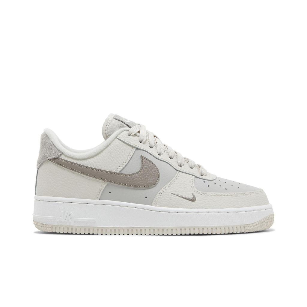 Nike Womens Air Force 1 Low '07 'Moon Fossil' (women's sizes) Light Orewood Brown / Light Iron Ore / Summit White / Moon Fossil Skate Shoes