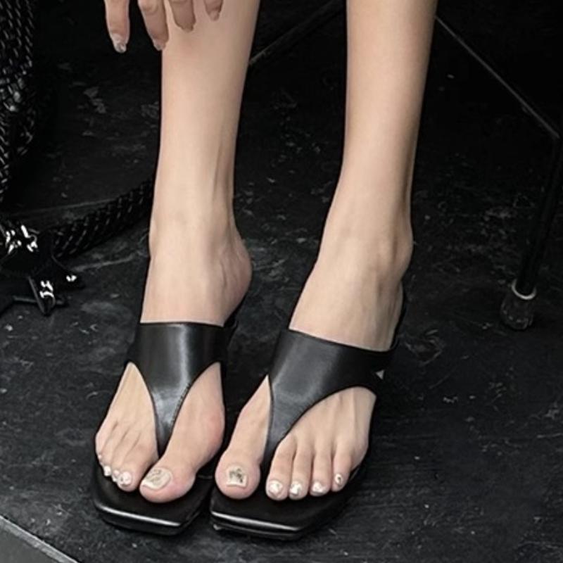 Fashion Women Slippers 2025 New Summer Flip Flops Ladies Heels Sandals Outdoor Beach Slides Women Slippers Bohemian Zapatos De Mujer