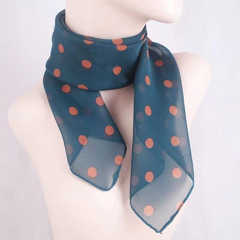 Spring and Autumn Women's Printed Square Scarf Printed Silk Scarf Square Scarf Sunscreen Scarf