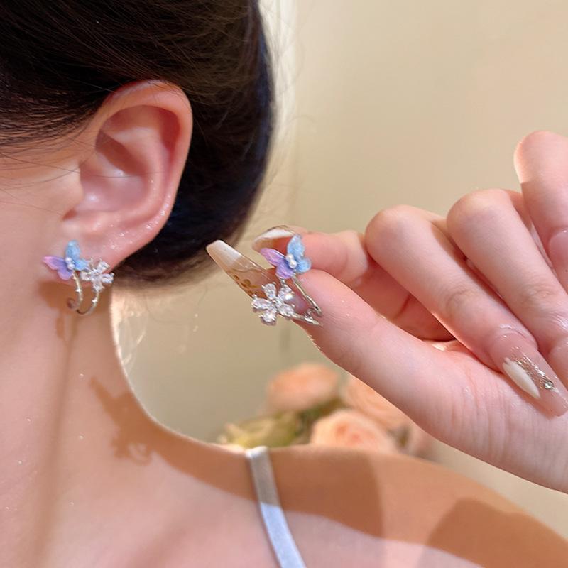 2026 Exquisite Butterfly Zircon Flower Earrings for Women Girls New Trendy Sweet Cute Stud Earrings Daily Wearing Jewelry Gifts
