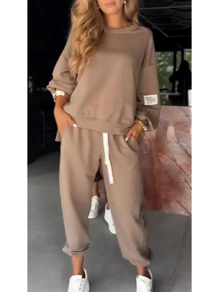 2025 Trendy Women's Knit Two-Piece Set: Long-Sleeve Top & Wide-Leg Pocket Pants