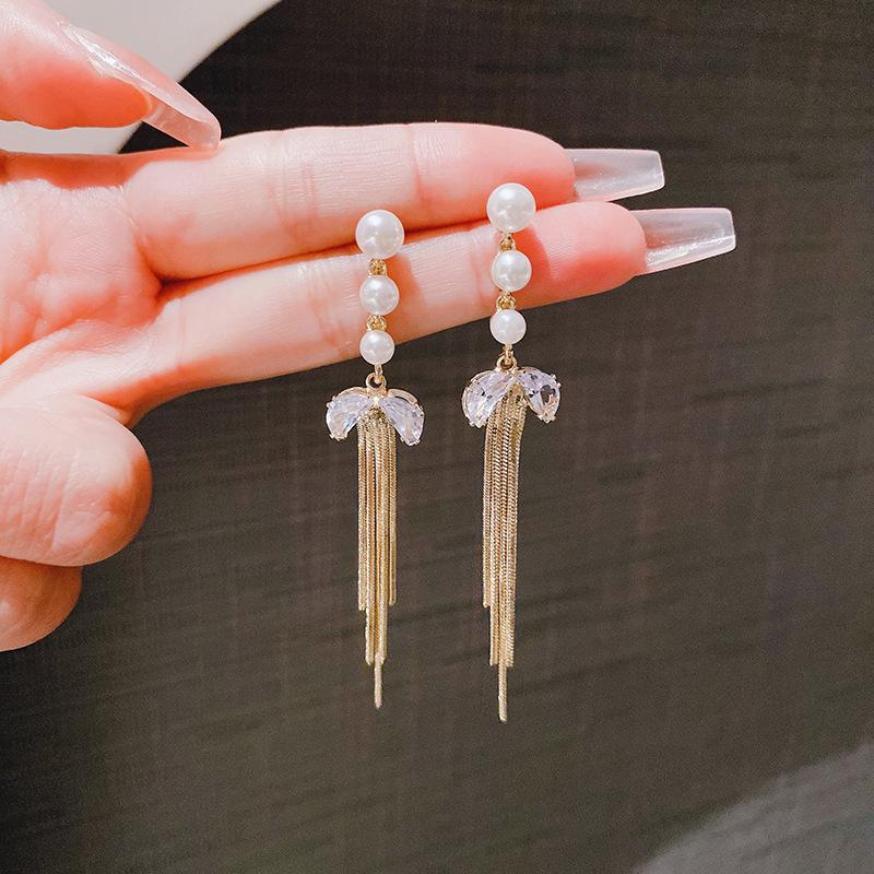 New Design Pearl Long Fringed Earrings Light Luxury Fashion Earrings High-end Ear Jewelry
