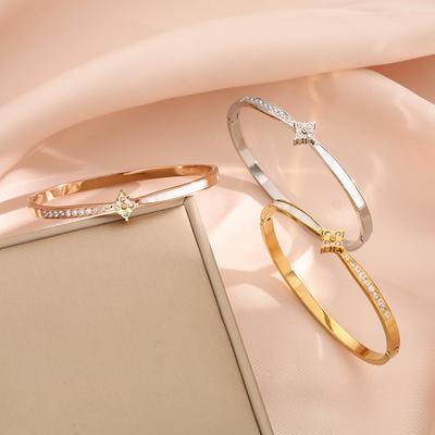 Bracelet en Zircon micro incrusté de trèfle à quatre feuilles, avec sensation haut de gamme