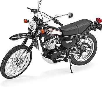 NOREV Yamaha XT 500 1988 Motorcycle Model, 1/18 Scale, Pre-painted and Finished [Parallel Import]