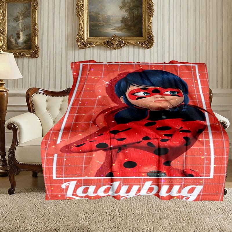 Ladybug Pattern Blanket, Cozy Blanket for All-Season Comfort On Sofas, Beds, Office, Car, Camping and Travel