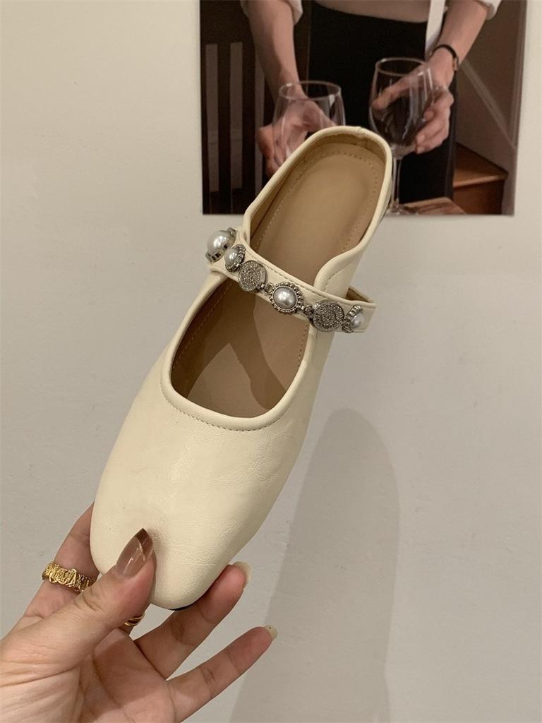 Baotou Half Slippers Women's 2025 Summer New Outer Sandals Silver French One-word Inner Height Increase Heel Light Mouth Single Shoes